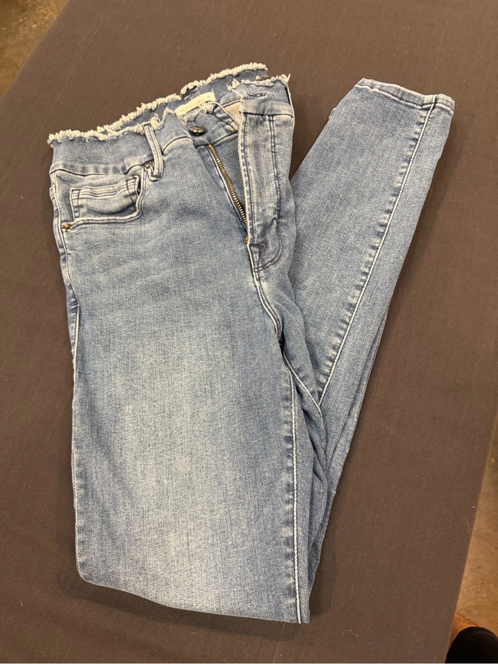 Good American Good Waist Skinny Jeans Size 6/28 Raw Waistband Blue Denim